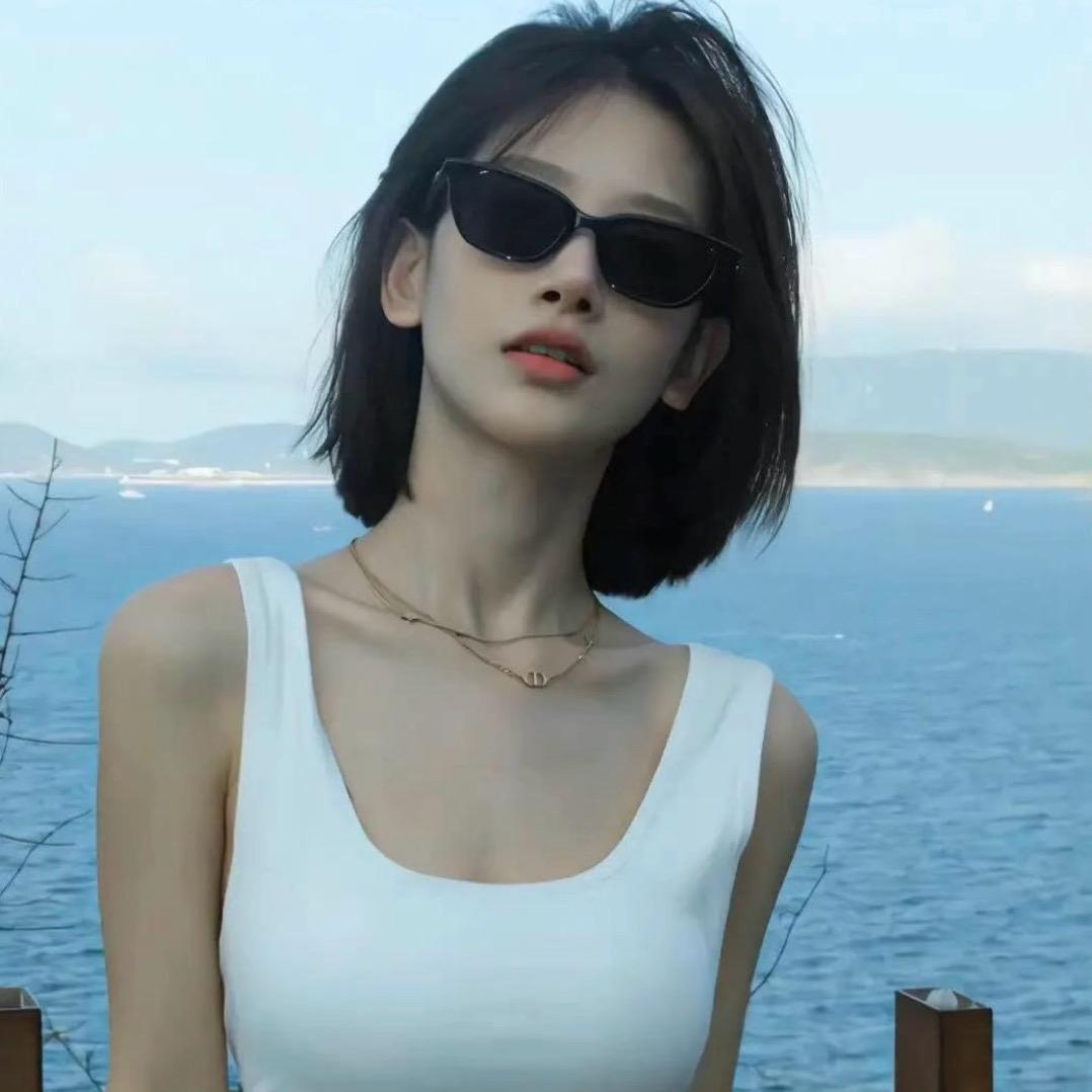 ᶻ𝗓𐰁 咖喱虾.