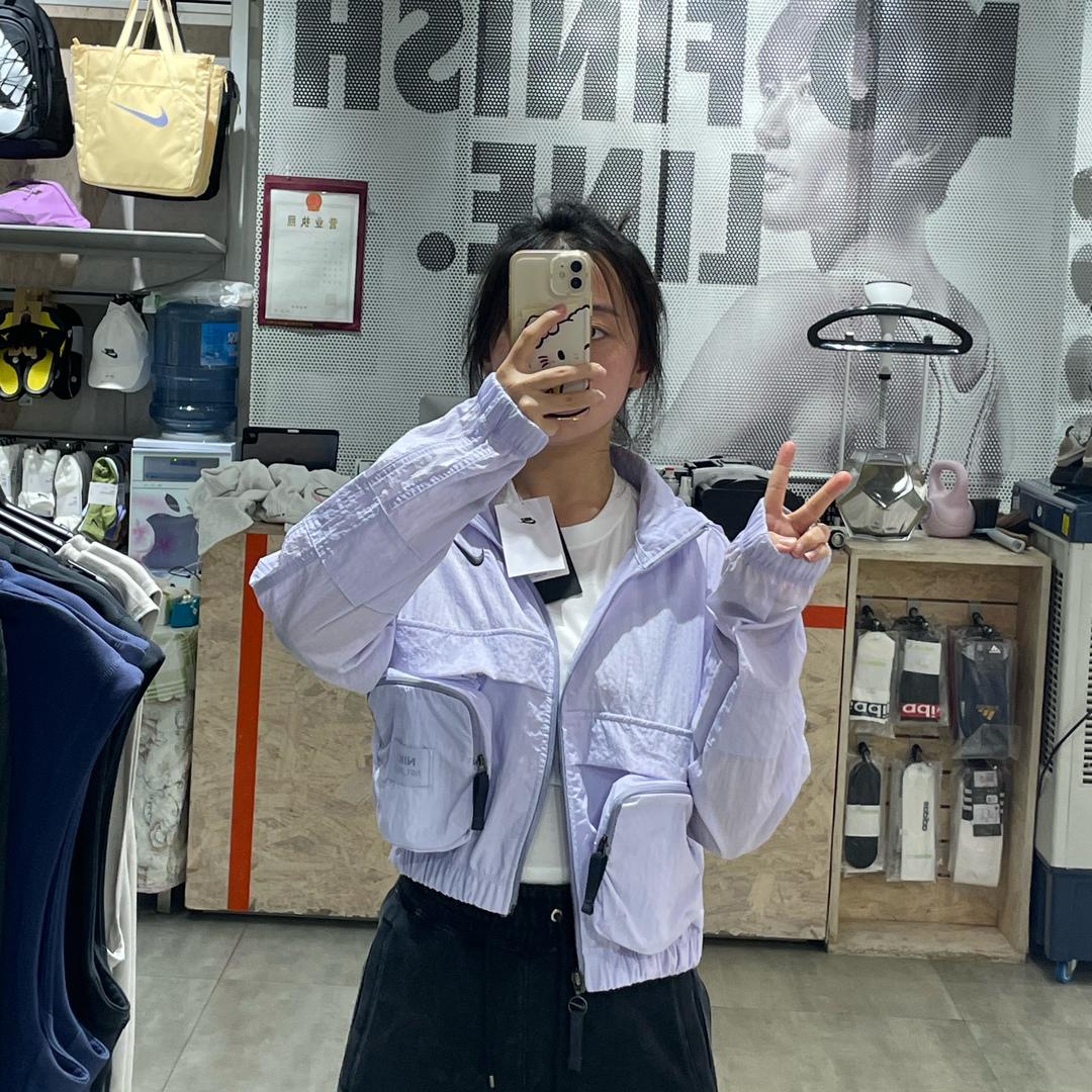 织金滔博耐克店