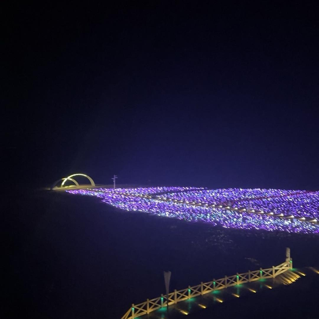 淡淡烟草味道