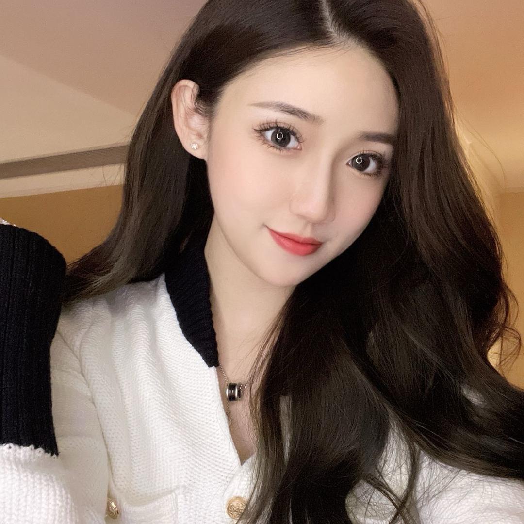 美妮NiNi