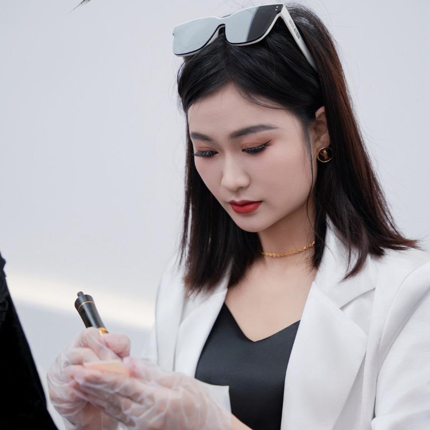 海口美业英子
