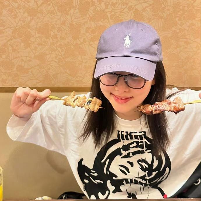 牧妍