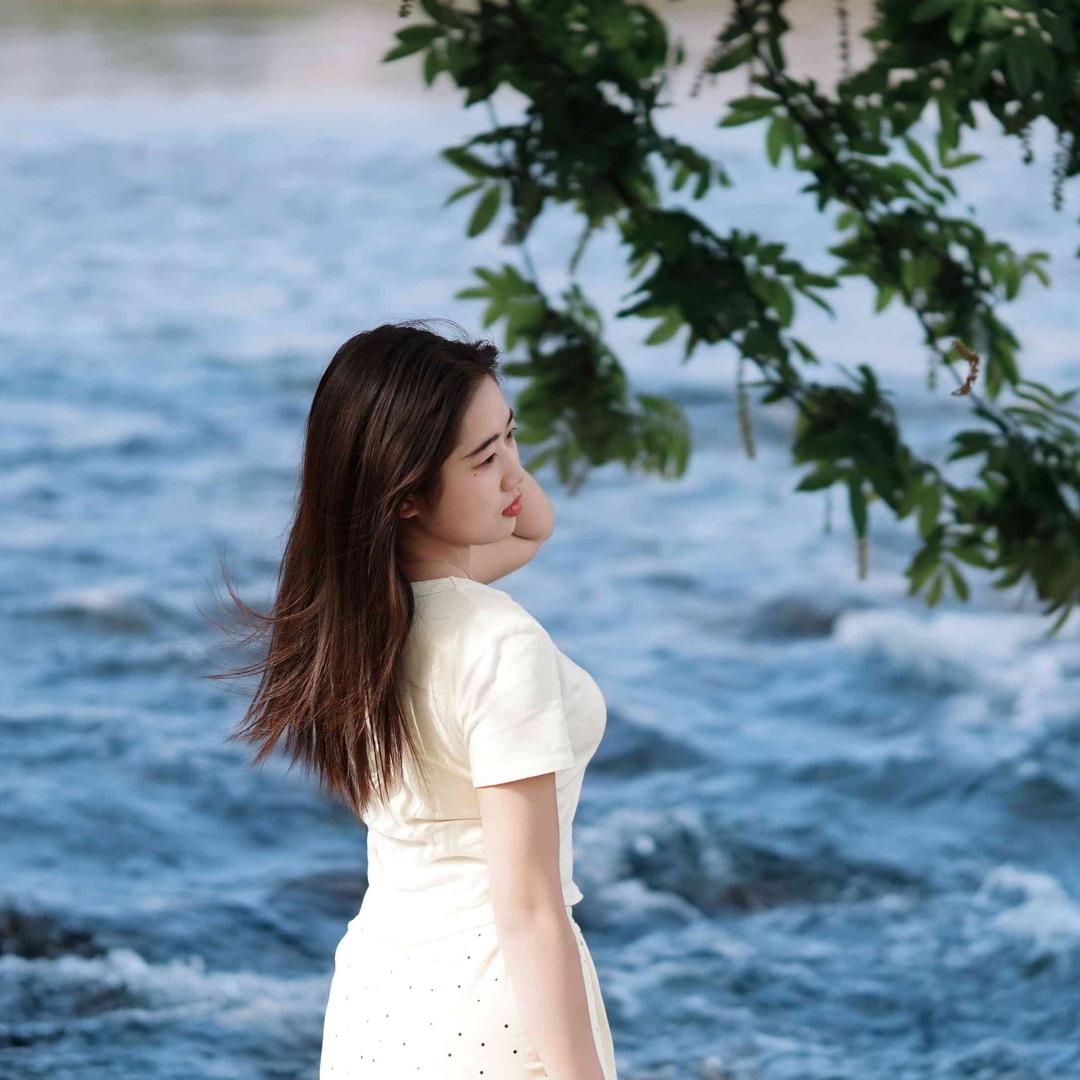 小雨不消婷