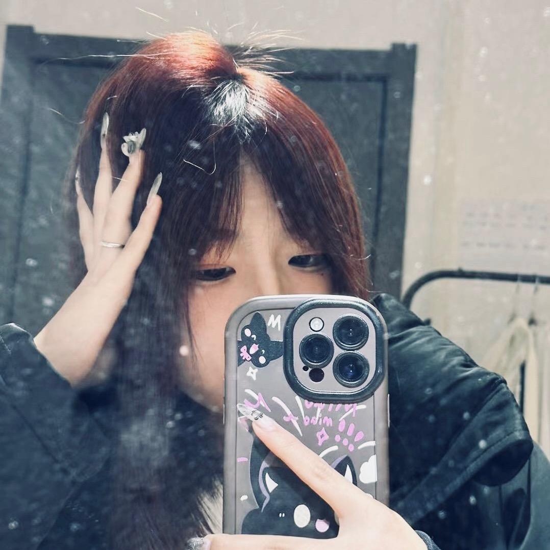 H萱.