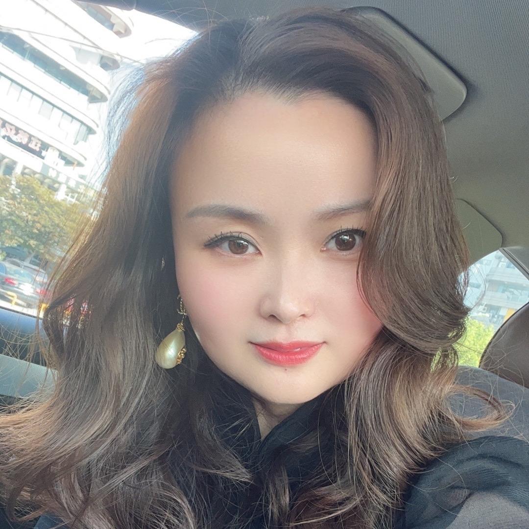 馨月
