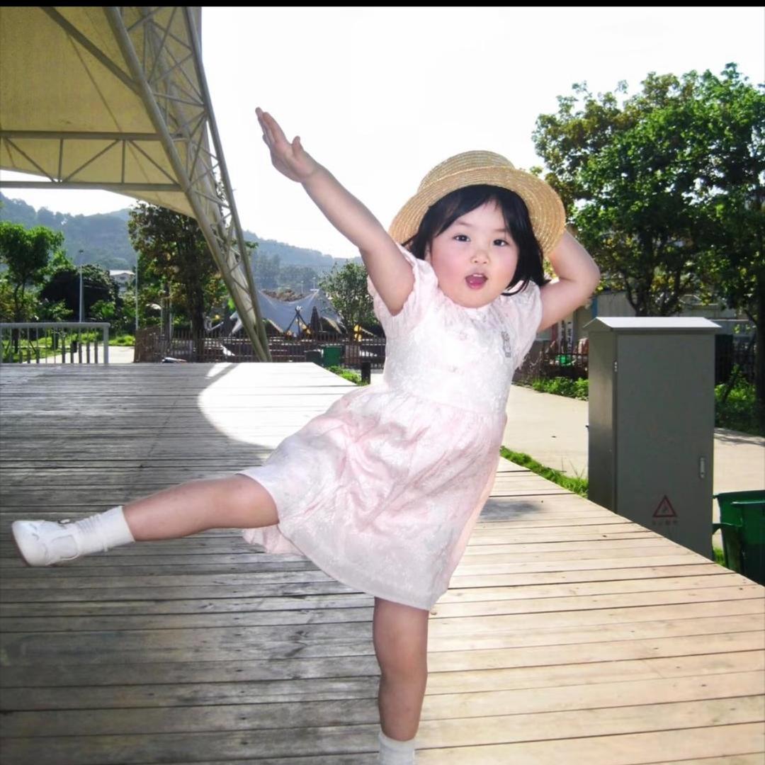 我爱爱爱爱吃饭