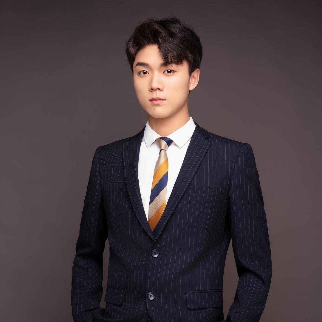 德修搏击吕教练