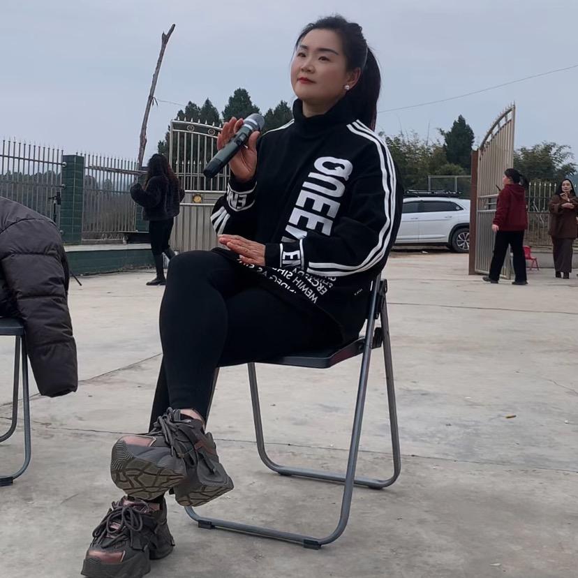 燕儿姐🎤🎆💕