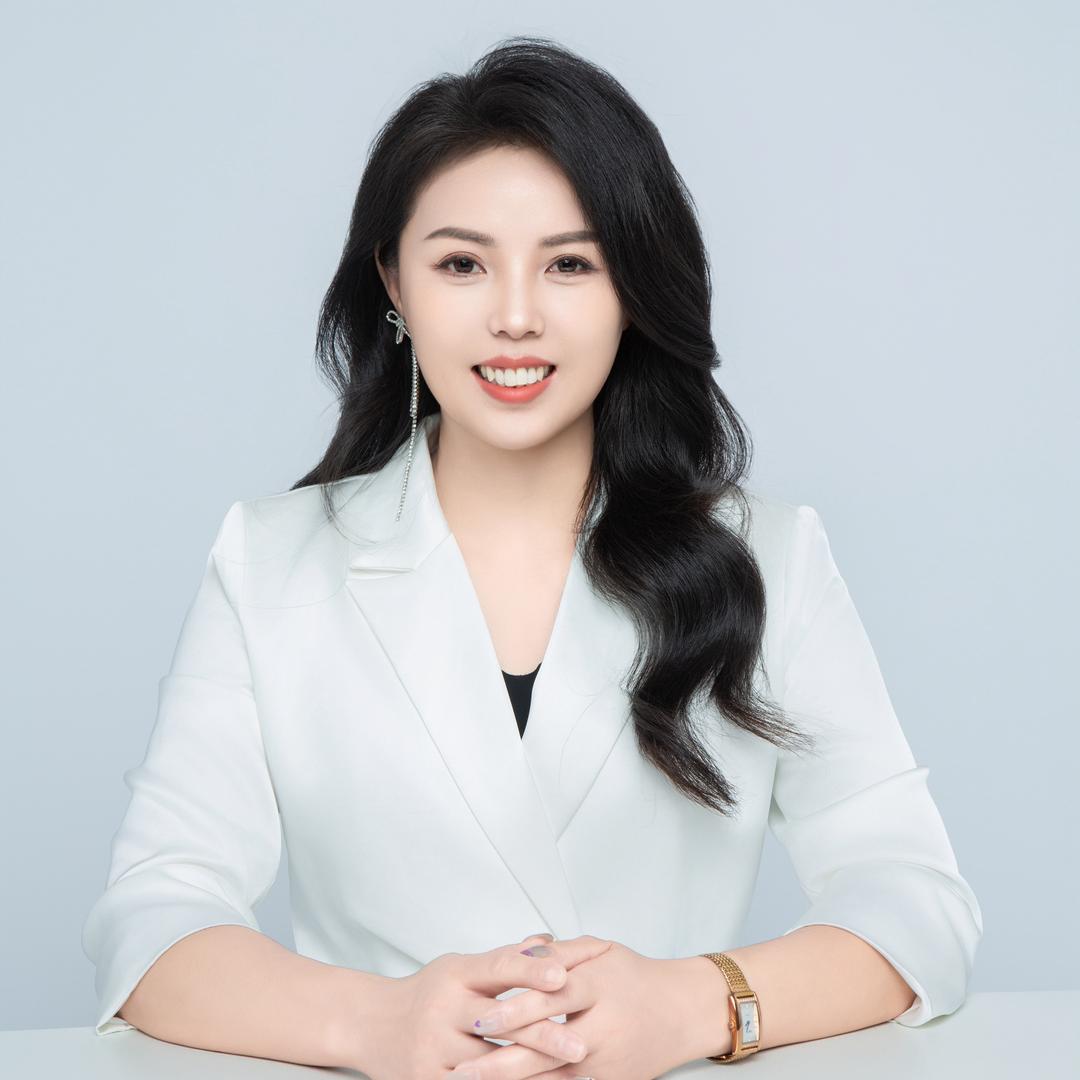 君临海岸身材管理花花