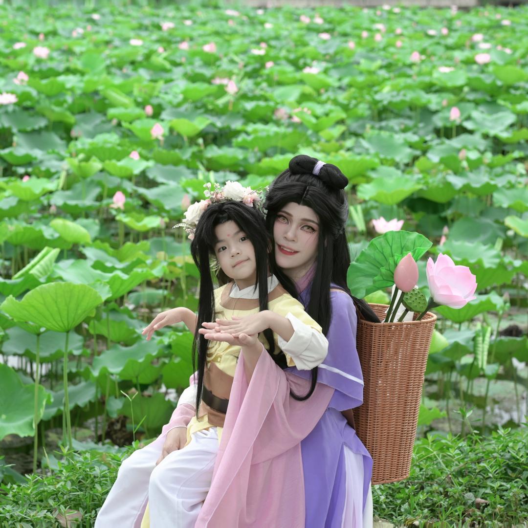 小姨(连赞拉黑)