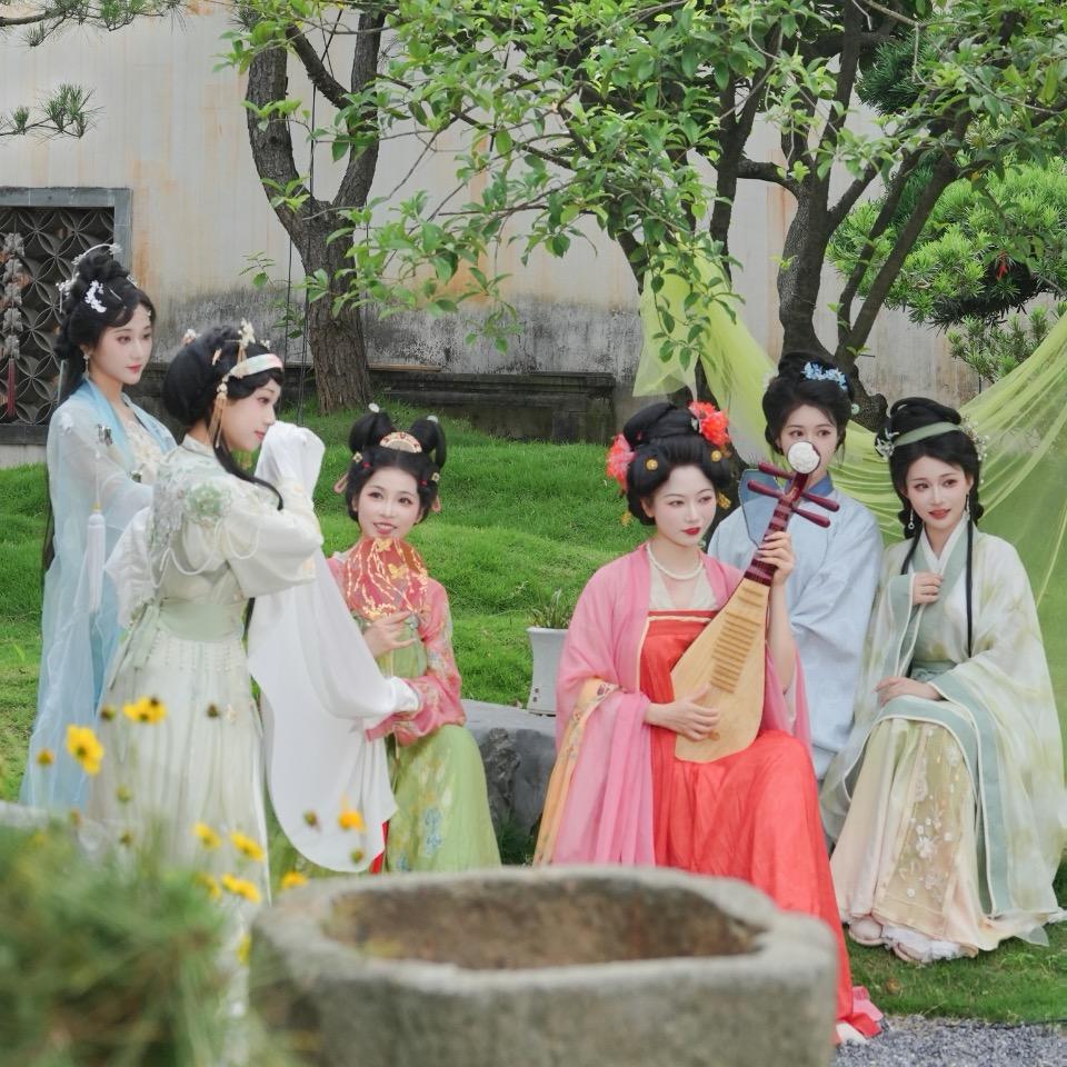 千娇·芳华 小助理（团队纳新）