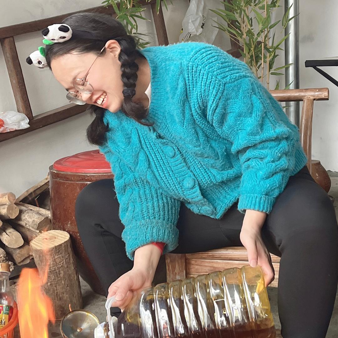 土家阿芸