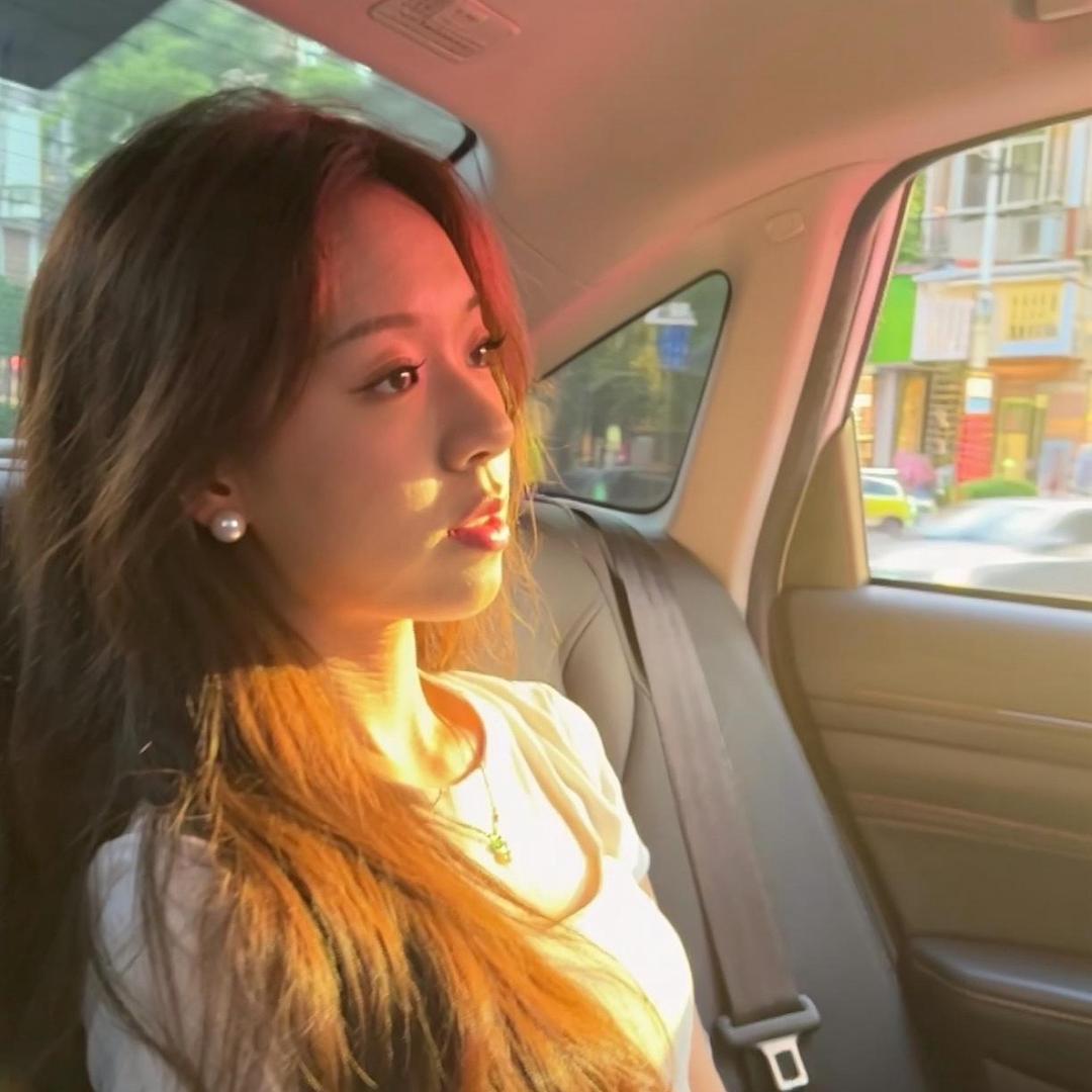 洺姿