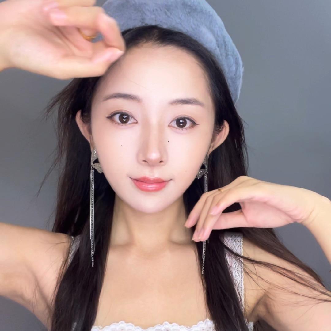 思屹女装