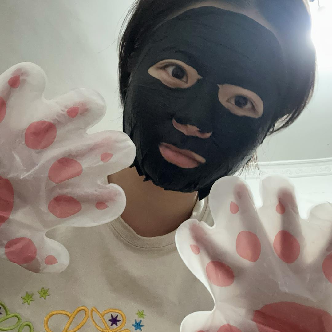 露露😉