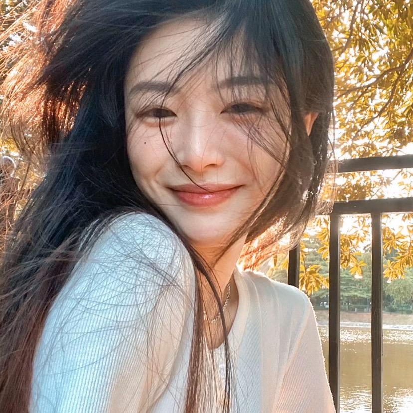 ᵐᵉ
