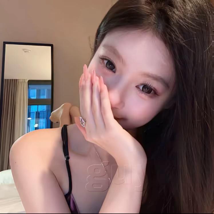 -小7