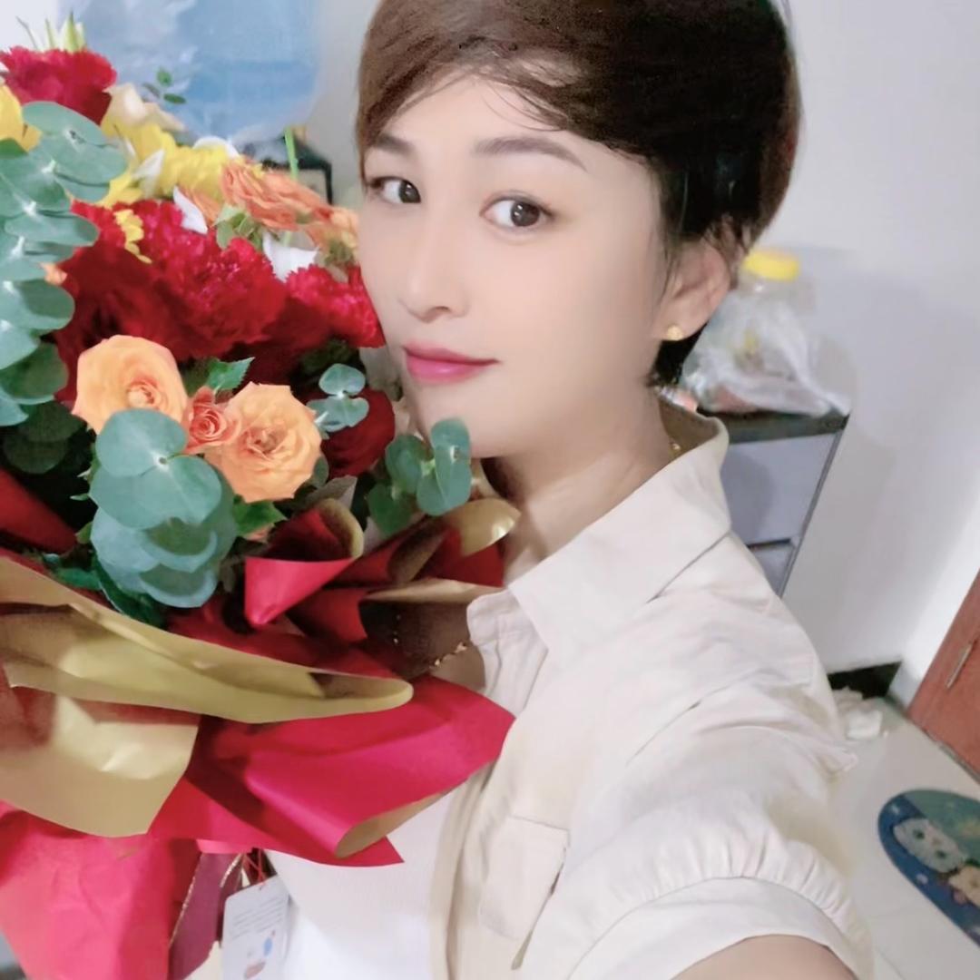 做物流的小姐姐