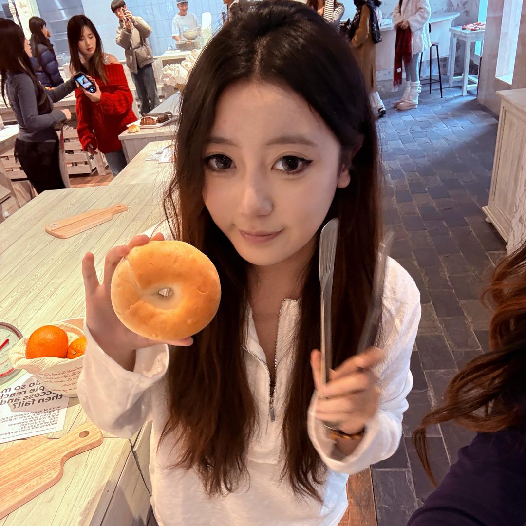 小小璇…