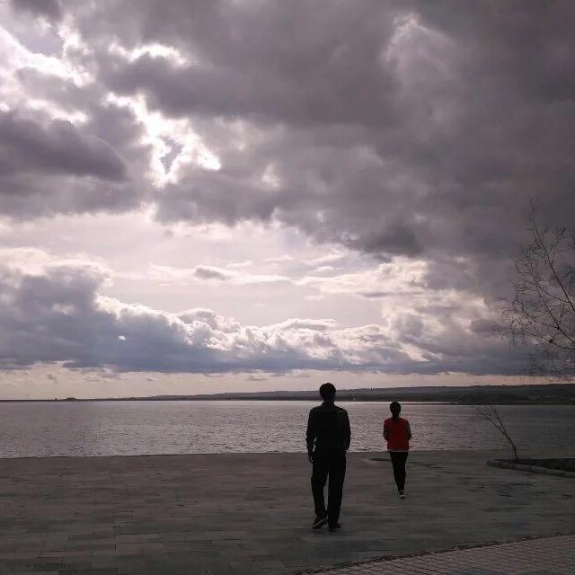 浊酒一杯家万里