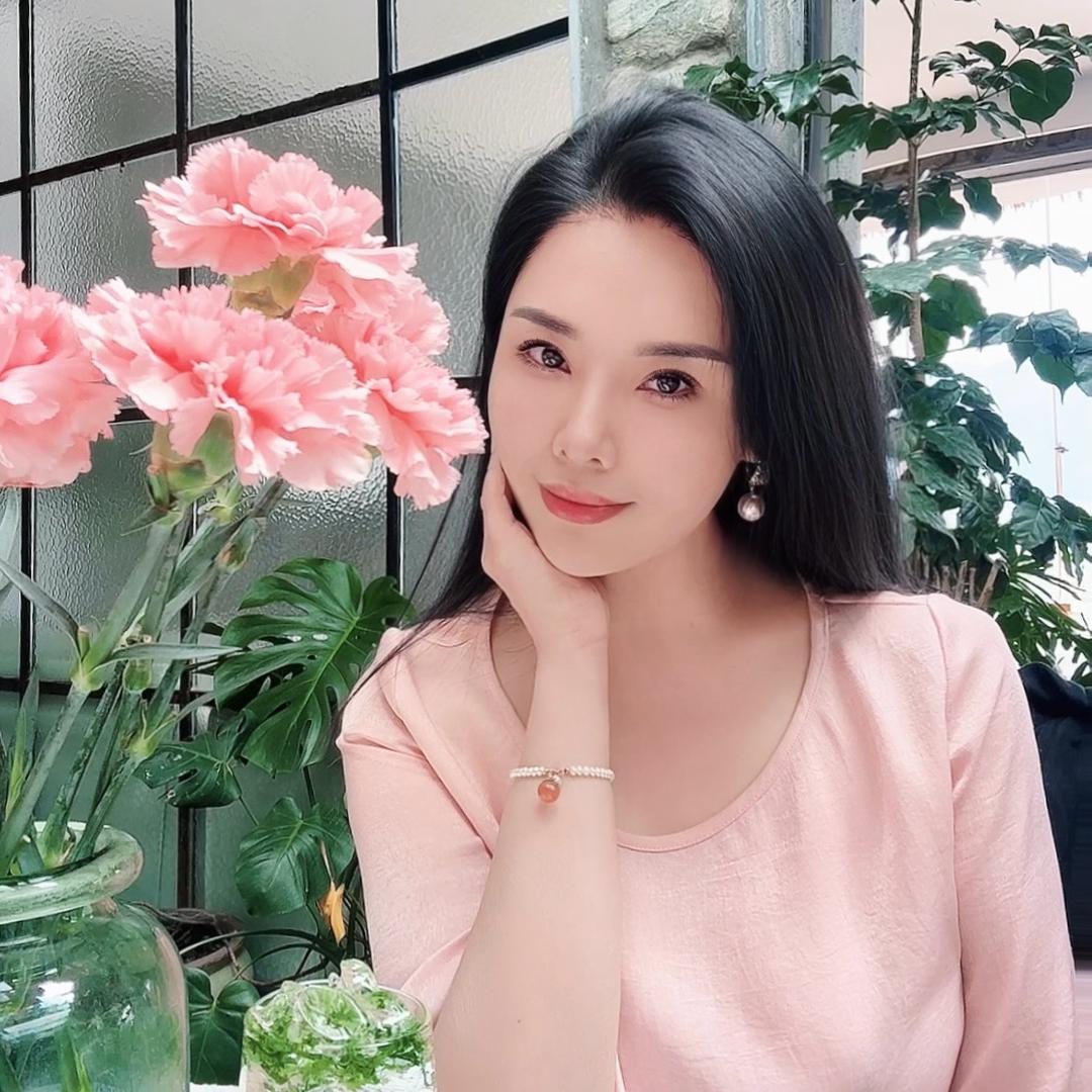 闫美丽