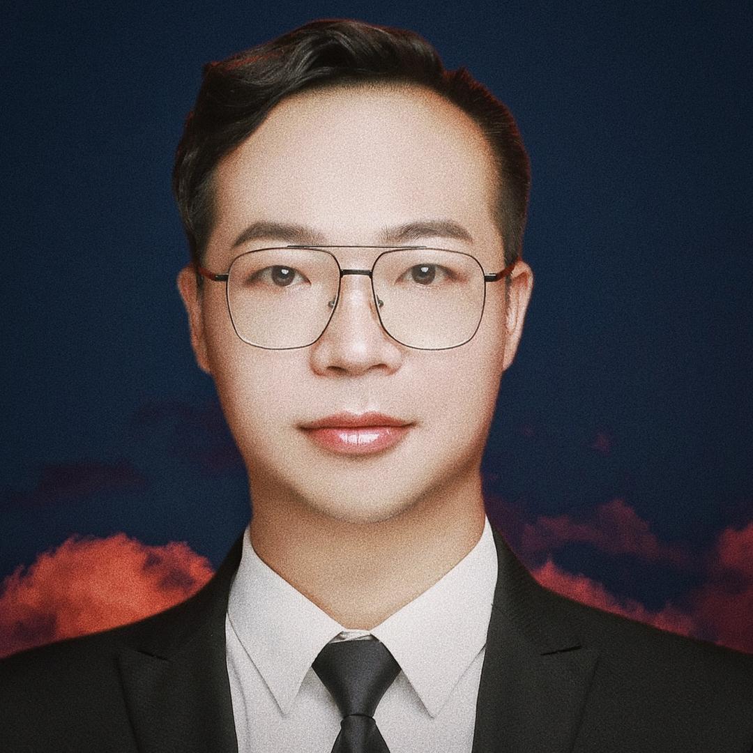 主持李治华