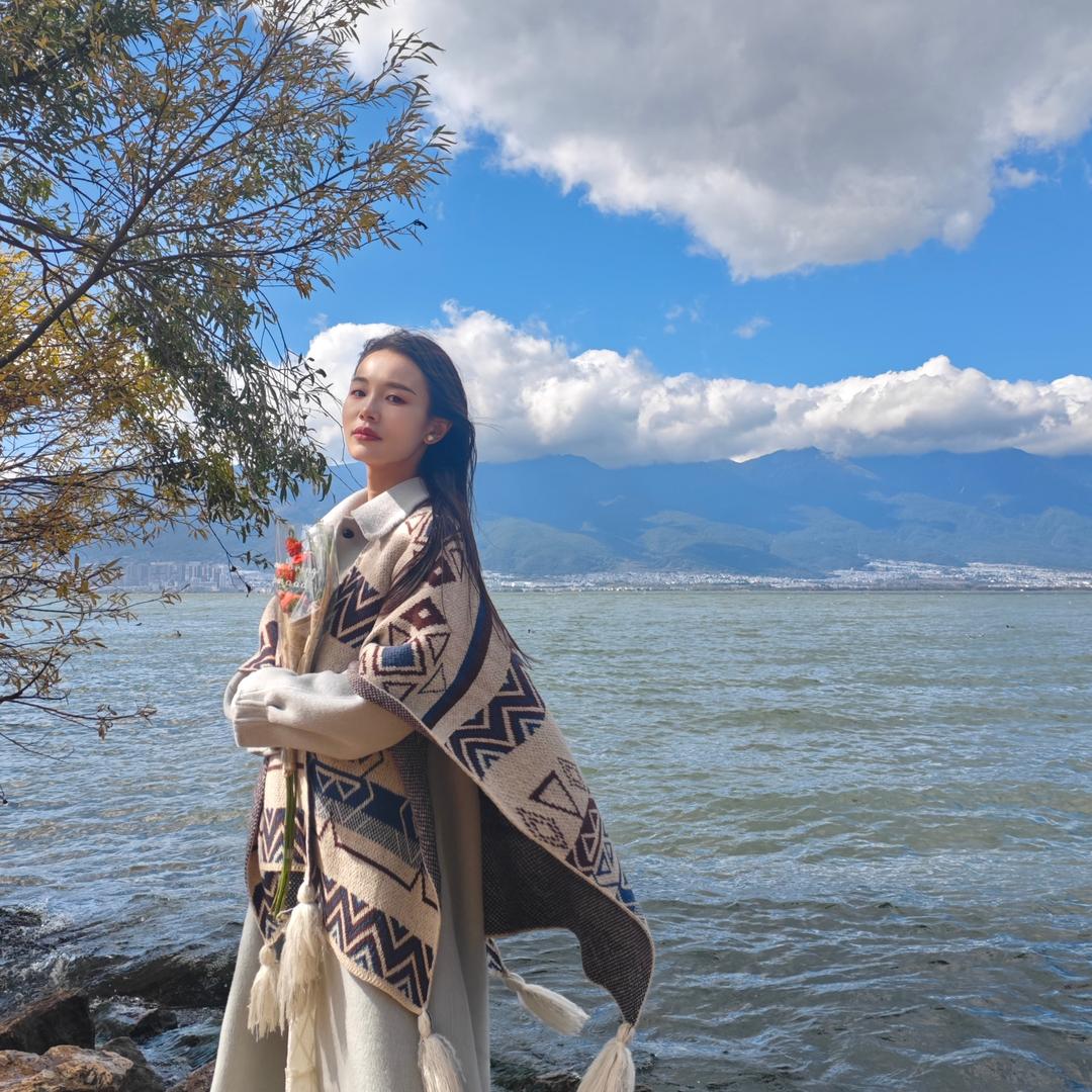 我不是朱珠✨