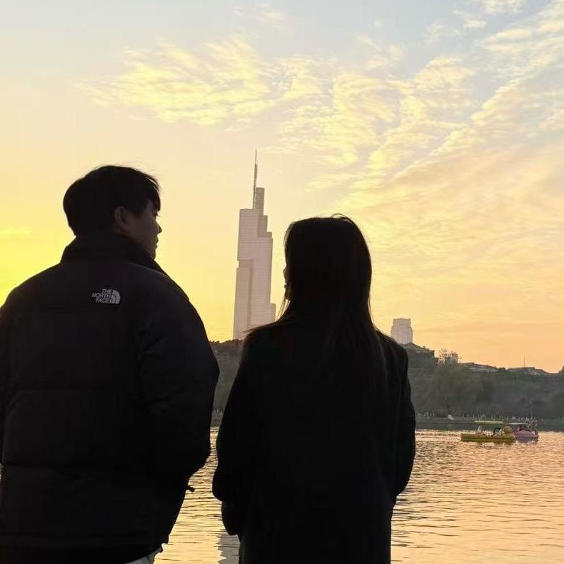 锦鲤附体的小妹纸