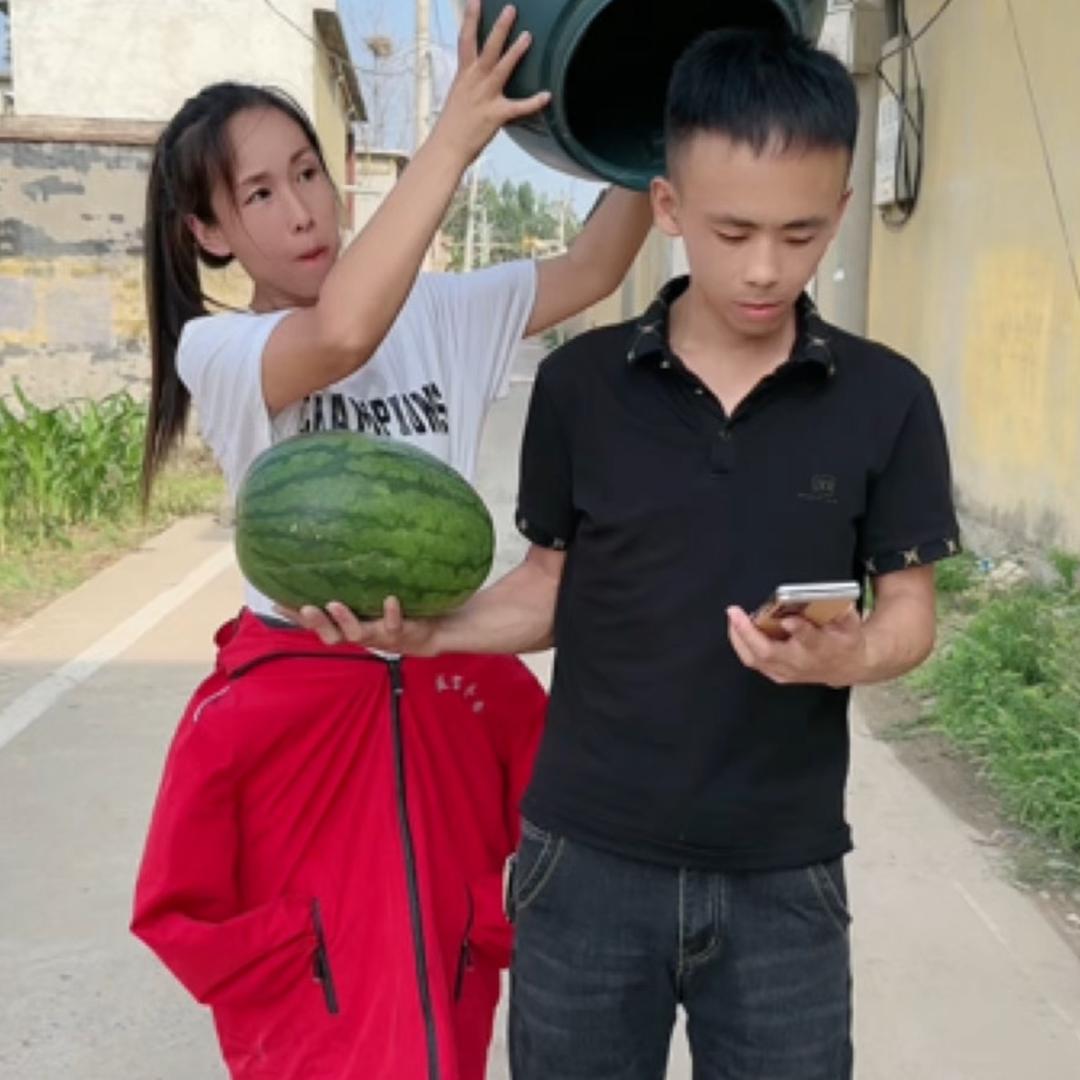 钱哥爱搞笑