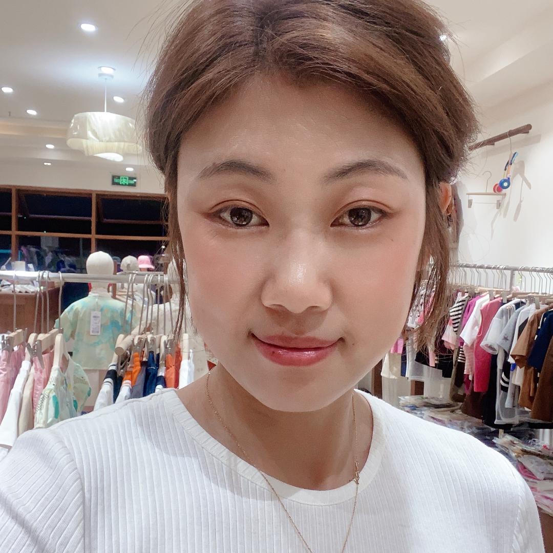 即墨区花田彩品牌童装