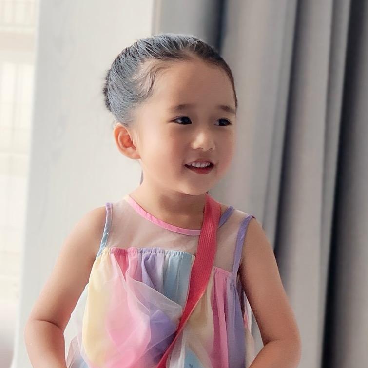 萌萌（小秀莲）