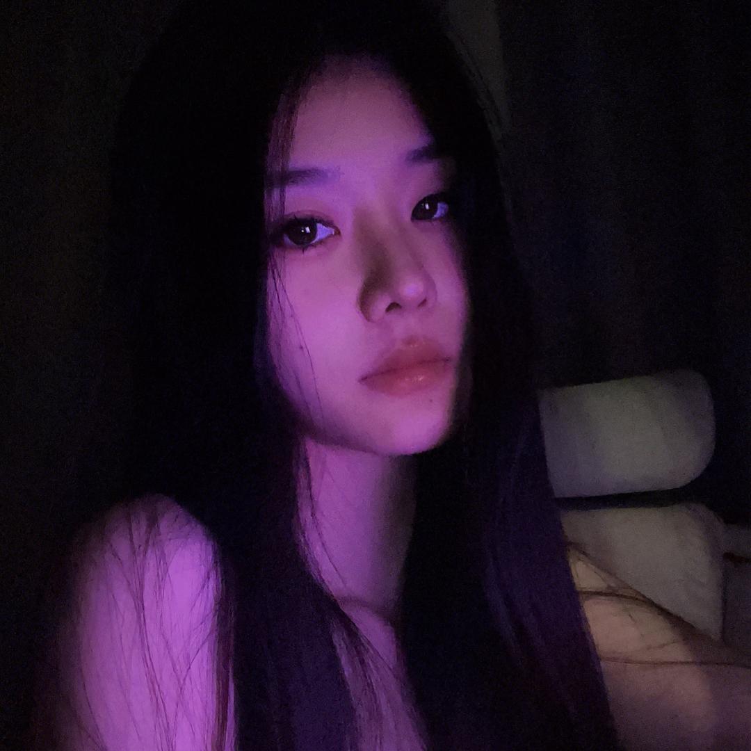 菠萝睡不醒🍍