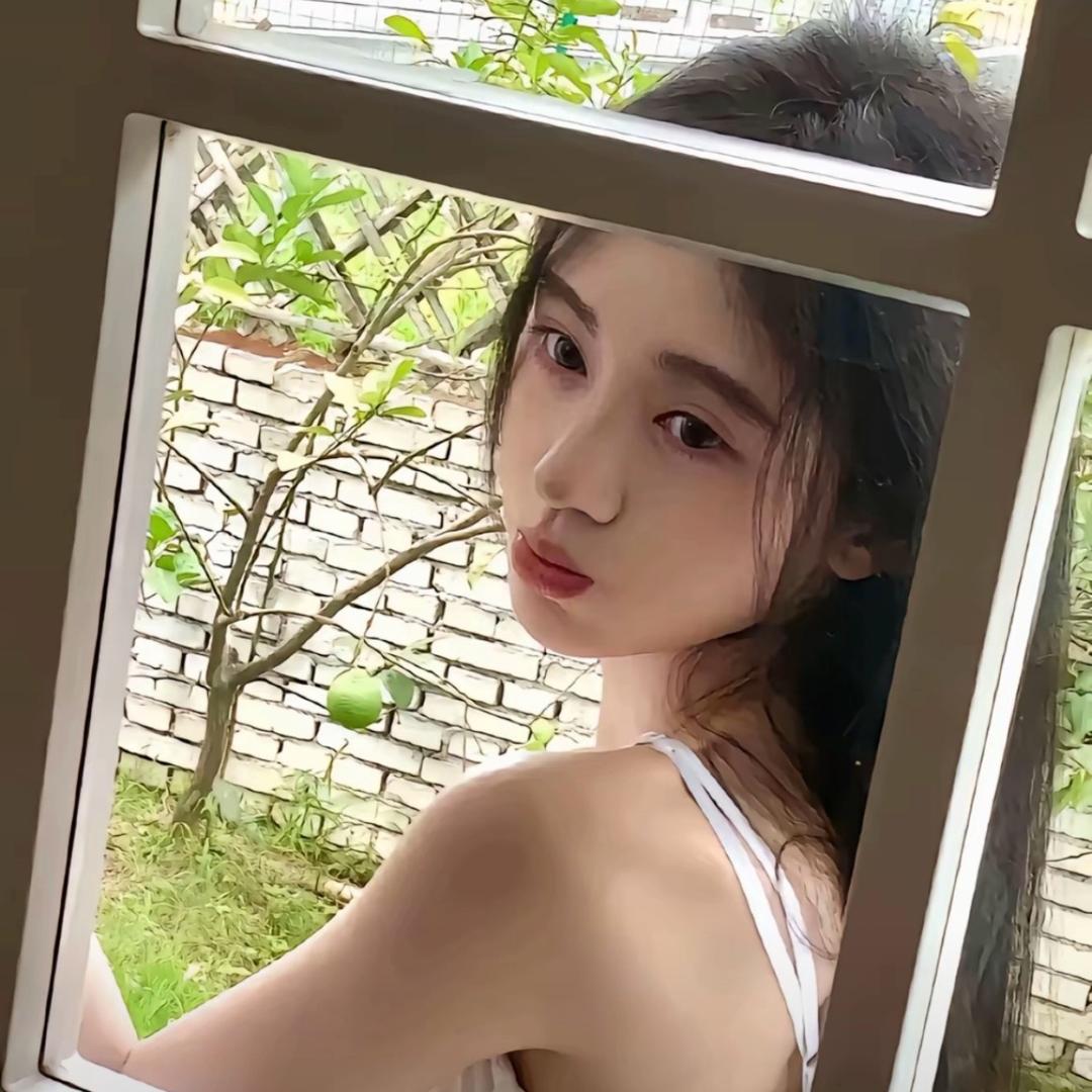 托腮板板