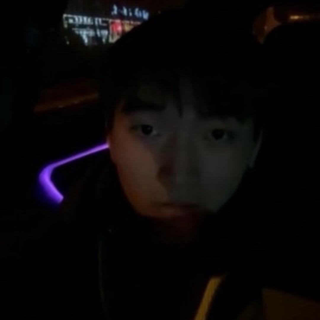 西平朱志飞专玩优麦