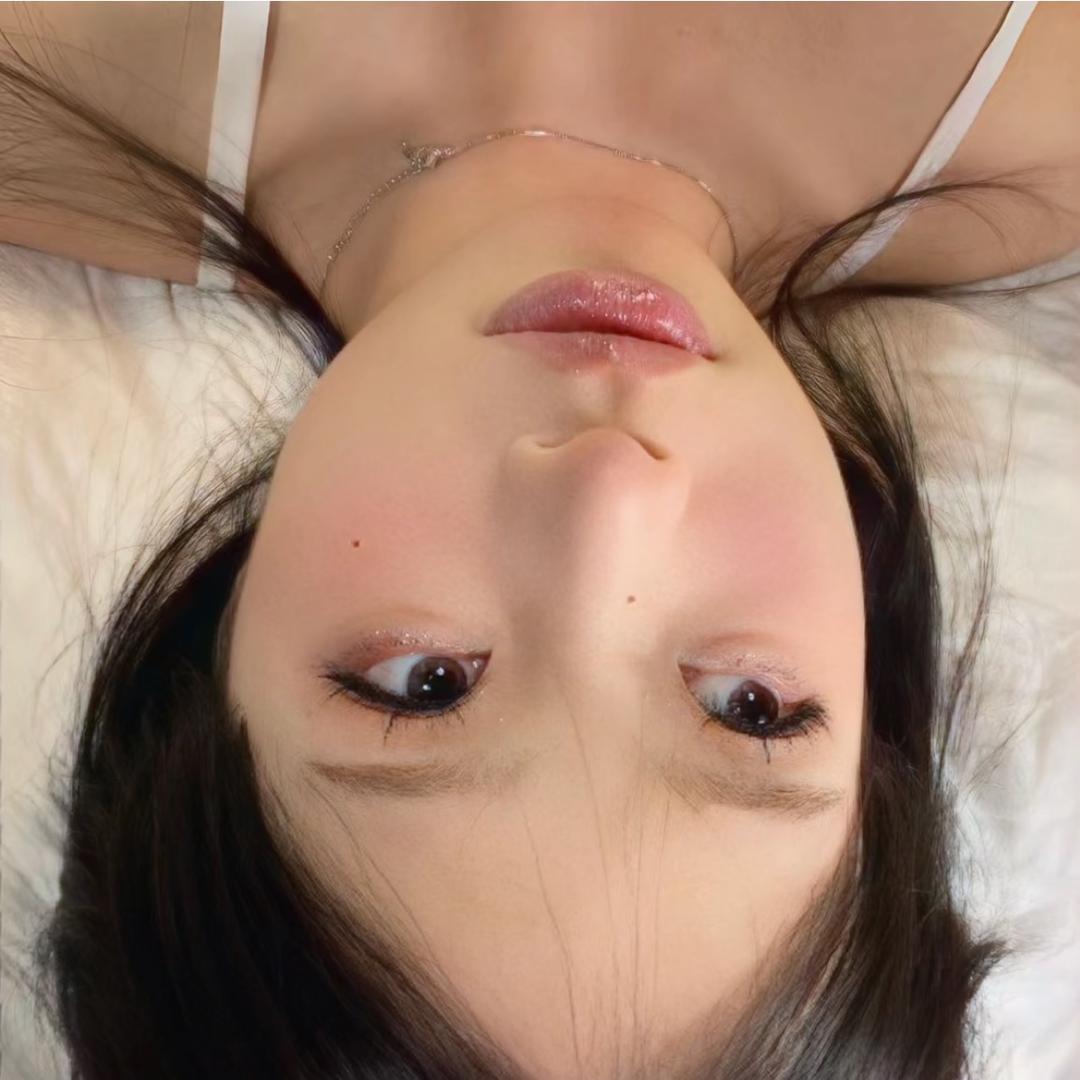 露露没睡觉💤