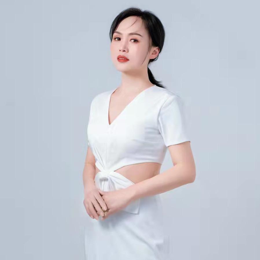 杨兰商贸