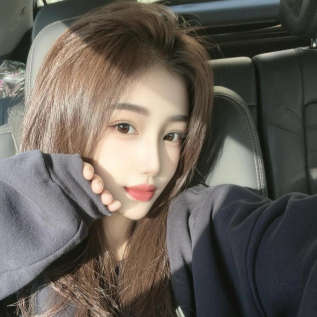 不会撒娇的小姐姐