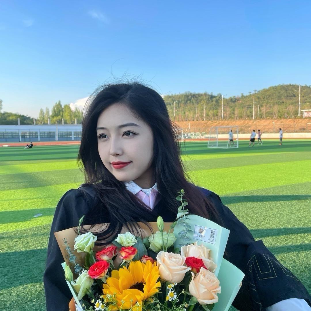 爱吃的慧（王百万的日记📚）