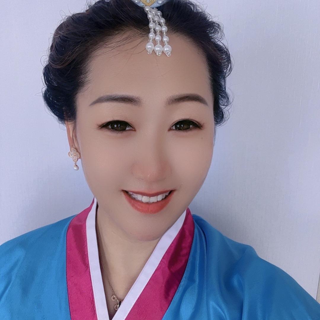 婧姐冷面