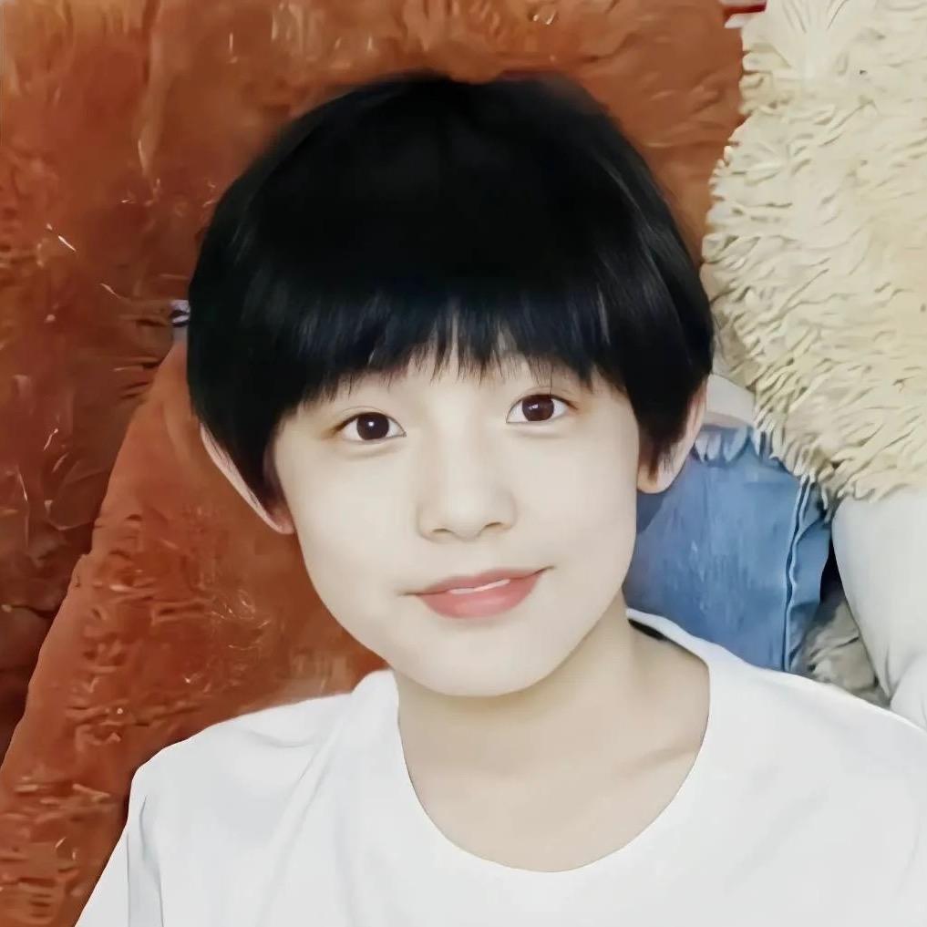 爱呲牙的禹小宝^-^