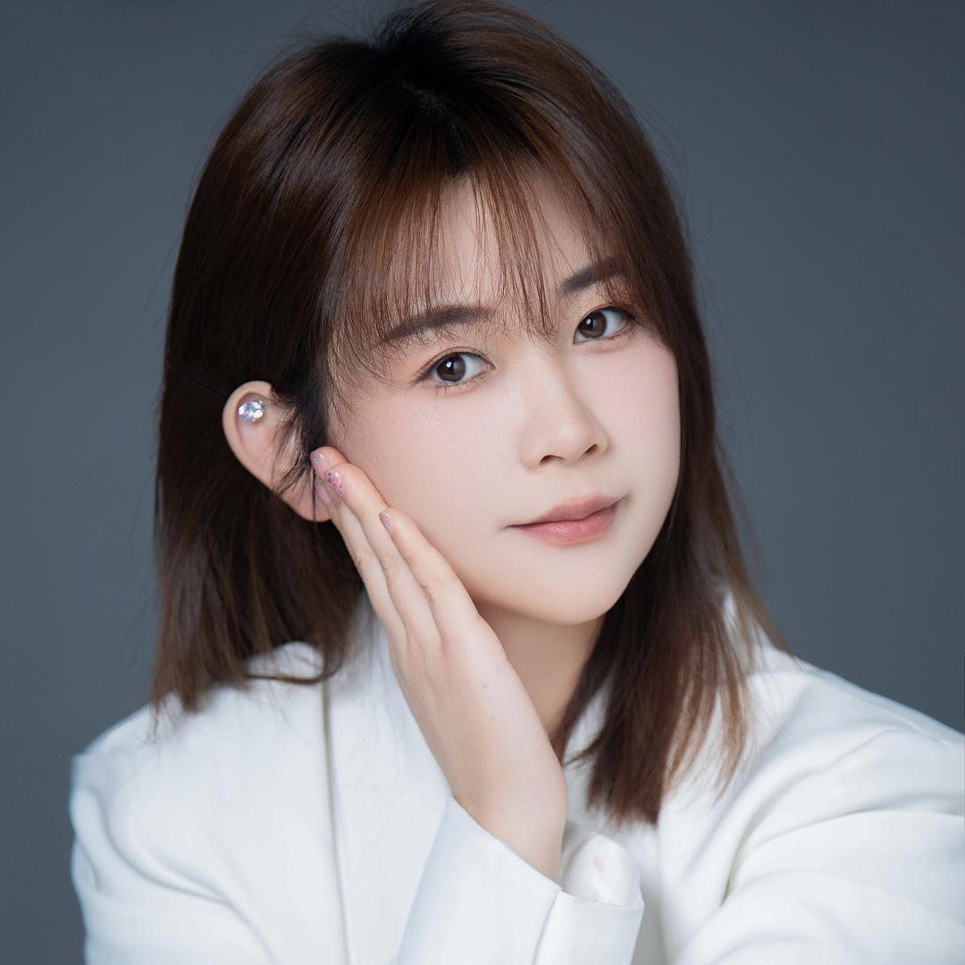 @小周