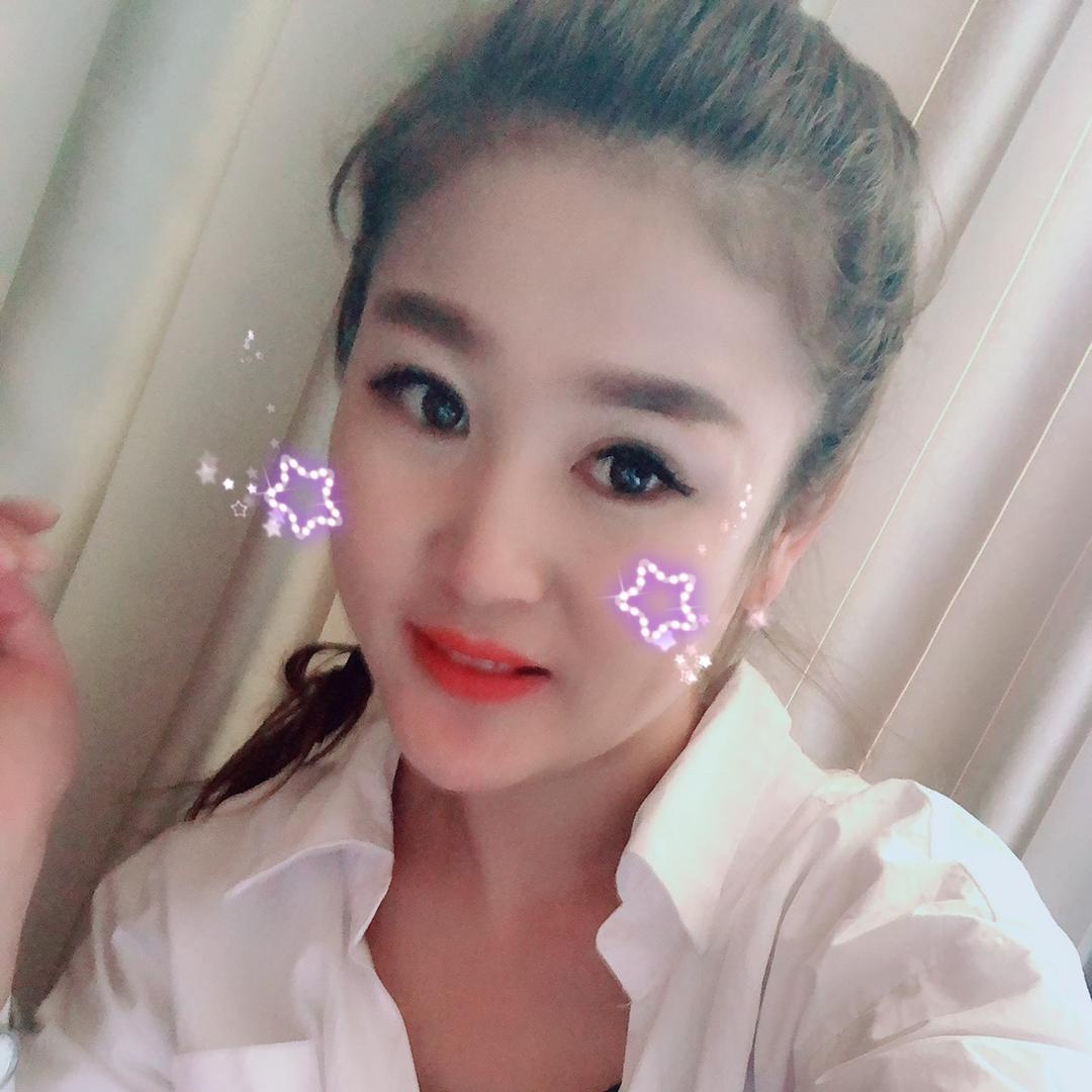 ✨爱笑的王小姐✨
