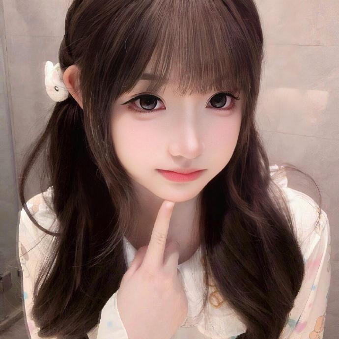 听雪Snowy(爱穿搭)