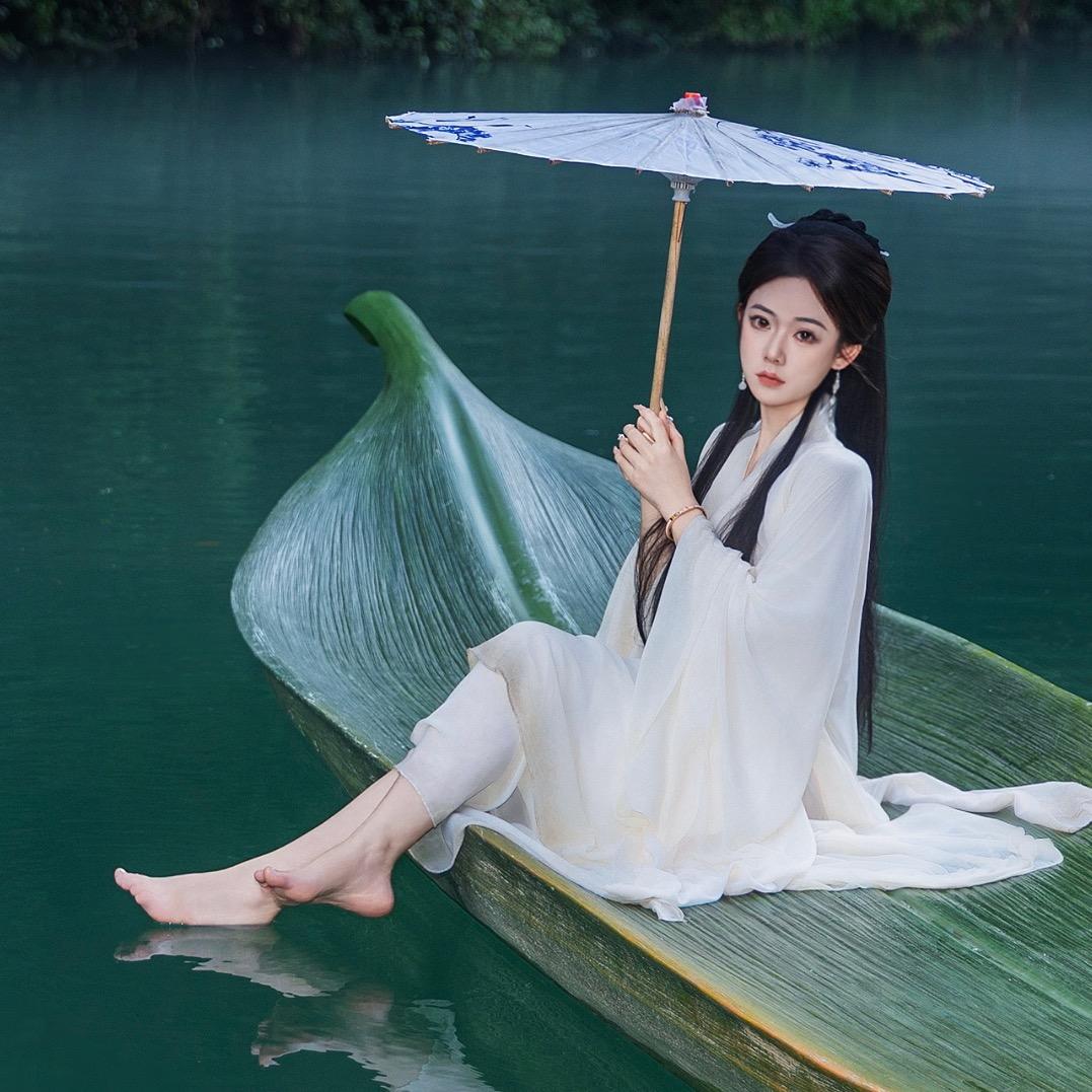 泡泡小女警