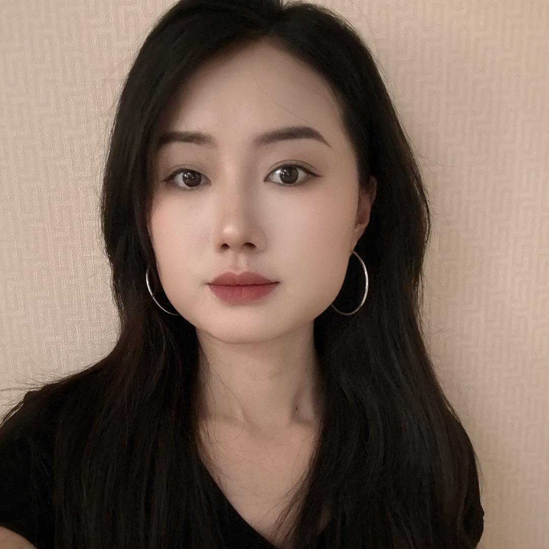爱化妆的瘦瘦