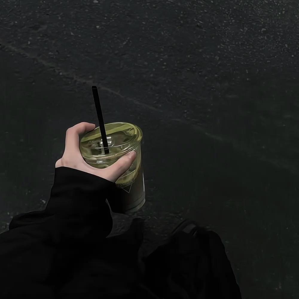 唔
