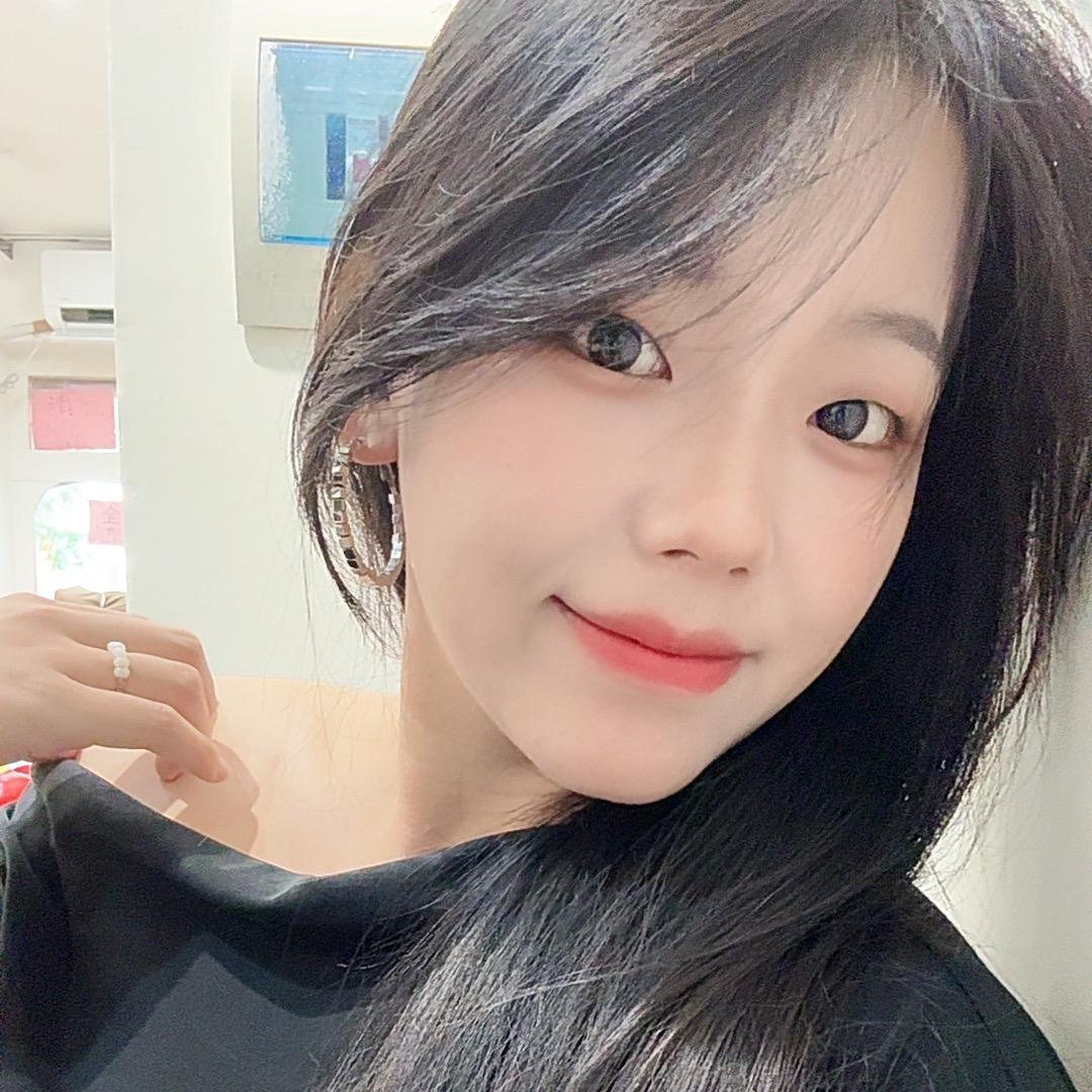 卢氏北街陈陈女装