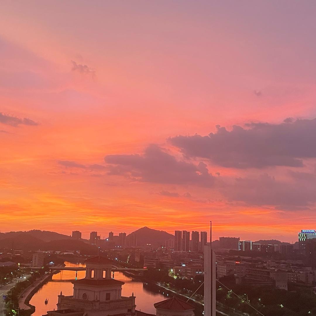 青草大王批发部