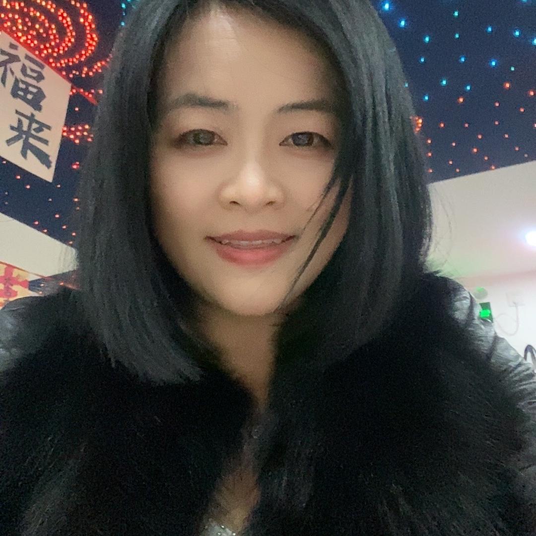 利美装女装大工厂