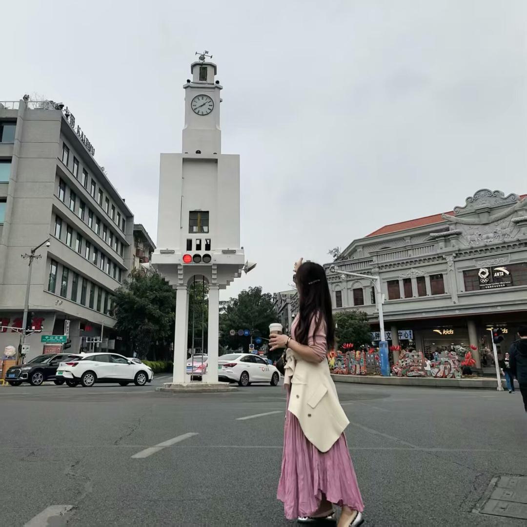 芦荟小姐姐
